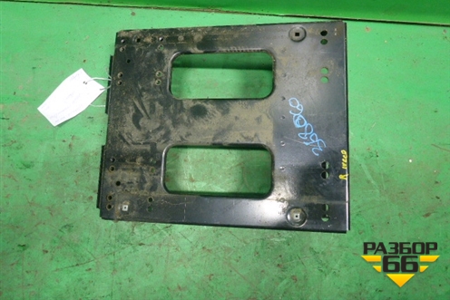 Кронштейн сиденья  (правого) для Iveco Stralis с 2002-2006г (Стралис)