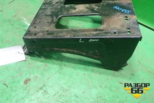 Кронштейн сиденья  (левого) для Iveco Stralis с 2002-2006г (Стралис)