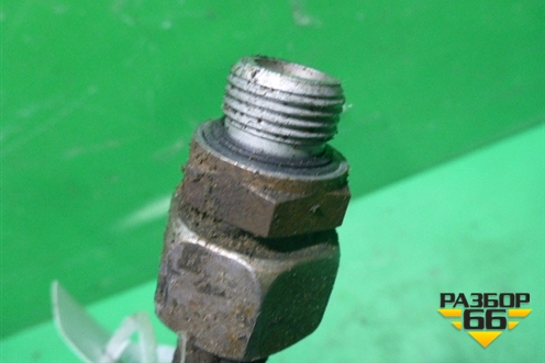 Трубка масляная  (на турбину CURSOR 10) для Iveco Stralis с 2002-2006г (Стралис)