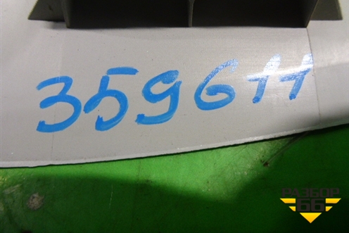 Обшивка стойки центральная верхняя левая (JL4151K07) для Geely GC6 (ГС6)