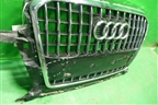 Решетка радиатора (после 2012г под парктроник) (8R0853651R) для Audi Q5 c 2008-2017г (Ку 5)