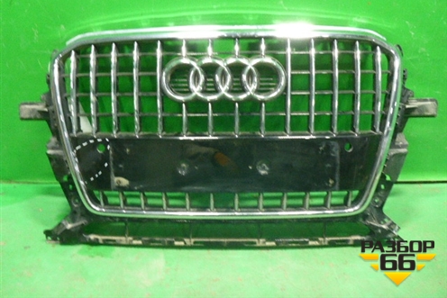 Решетка радиатора (после 2012г под парктроник) (8R0853651R) для Audi Q5 c 2008-2017г (Ку 5)