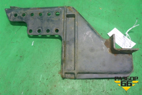 Кронштейн усилителя переднего бампера левый для Iveco Stralis с 2002-2006г (Стралис)