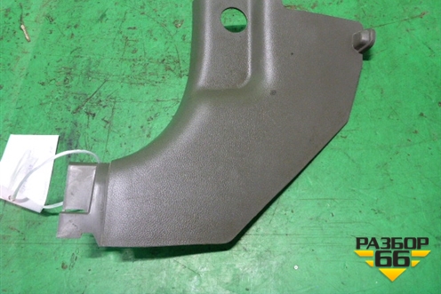 Накладка порога внутренняя переднего левого (передняя часть светло-коричневая) для Kia Sportage с 2010-2015г (Спортеидж 3)