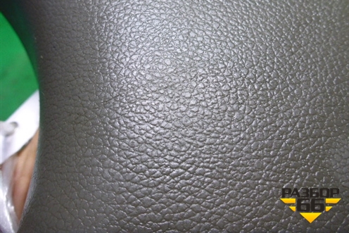 Накладка порога внутренняя переднего левого (передняя часть светло-коричневая) для Kia Sportage с 2010-2015г (Спортеидж 3)