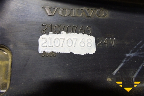 Стекло зеркала левого  (малое с подогревом) (21070768) для Volvo TRUCK FH с 2002-2008г (ФШ)