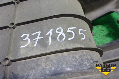 Накладка корпуса подножки левая  (8980175353) для Isuzu FVR (ФВР)