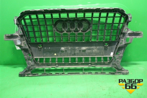 Решетка радиатора (после 2012г под парктроник) (8R0853651R) для Audi Q5 c 2008-2017г (Ку 5)