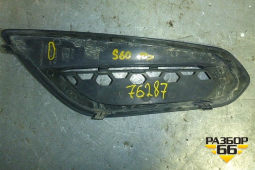 Накладка ПТФ левая (31294129) для Volvo S60 с 2010-2018г (C60)
