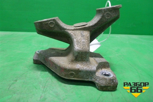 Кронштейн рулевой рейки (правый) для Honda CR-V(RE) с 2006-2012г (ЦРВ СРВ)