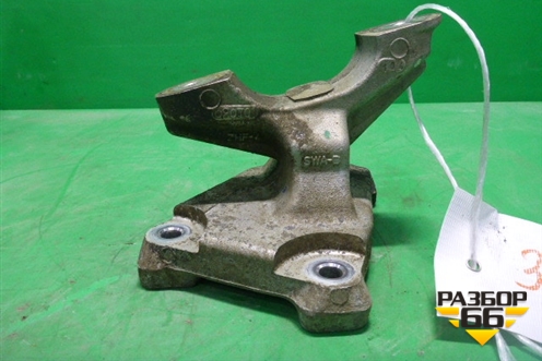 Кронштейн рулевой рейки (левый) для Honda CR-V(RE) с 2006-2012г (ЦРВ СРВ)