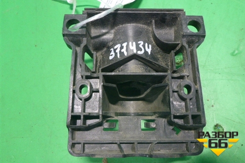 Кронштейн зеркала правого  (Нижний) для Renault TRUCK Premium 2 с 2005-2013г (Премиум 2)