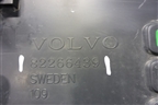 Заглушка решетки радиатора  (левая верхняя) (82266439) для Volvo TRUCK FM с 2001-2013г (ФМ)