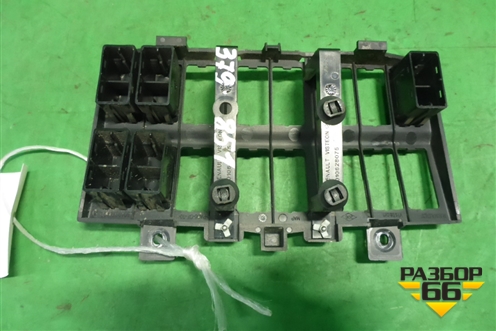 Рамка под кнопки  (5010605462) для Renault TRUCK Premium 2 с 2005-2013г (Премиум 2)