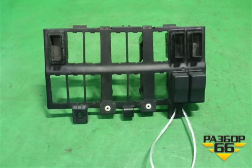 Рамка под кнопки  (5010605462) для Renault TRUCK Premium 2 с 2005-2013г (Премиум 2)