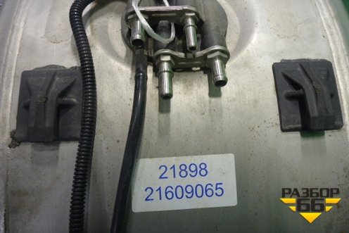 Бак системы ADBLUE (21609065) для Renault TRUCK Premium 2 с 2005-2013г (Премиум 2)