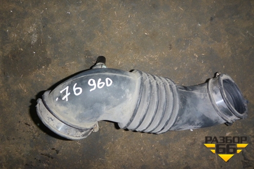 Патрубок воздушного фильтра для Ford Maverick c 2001-2006г (Маверик)