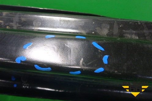 Усилитель заднего бампера (7P0807309A) для Volkswagen Touareg с 2010-2018г (Туарег)