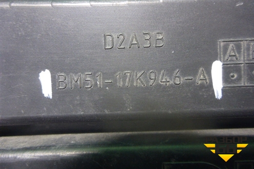 Решетка в передний бампер правая (до 2015г) (BM5117K946A) для Ford Focus 3 с 2011г (Фокус)
