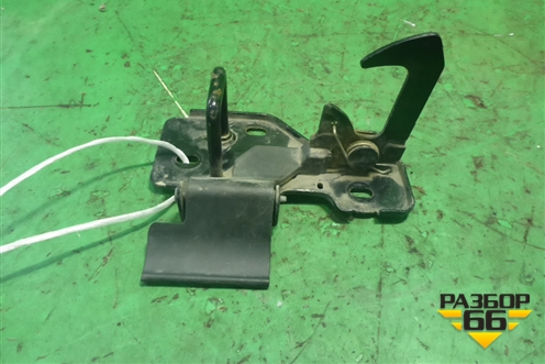 Крюк замка капота (5P0823480) для Seat Toledo с 2004-2009г (Толедо)