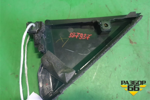 Накладка двери задней правой (уголок) (6748748041) для Lexus RX 300 c 2009-2015г (РХ)