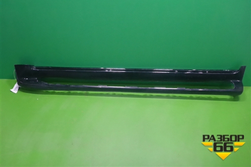 Накладка на порог наружная левая на подножку (5177460160) для Toyota Land Cruiser (200) с 2008г (Ленд Крузер)