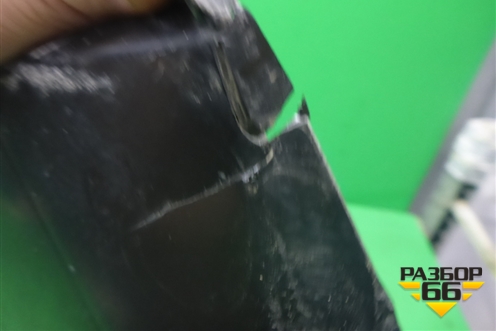 Пыльник двигателя боковой правый для Isuzu FVR (ФВР)