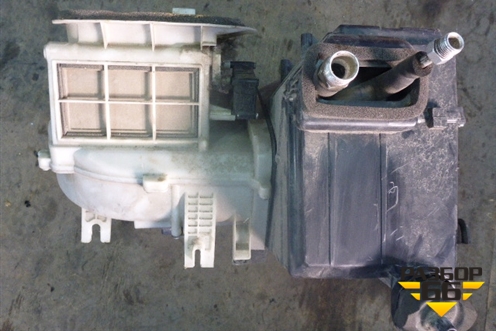 Корпус отопителя для Nissan Maxima (CA33) c2000-2006