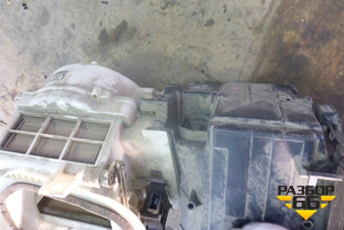Корпус отопителя для Nissan Maxima (CA33) c2000-2006