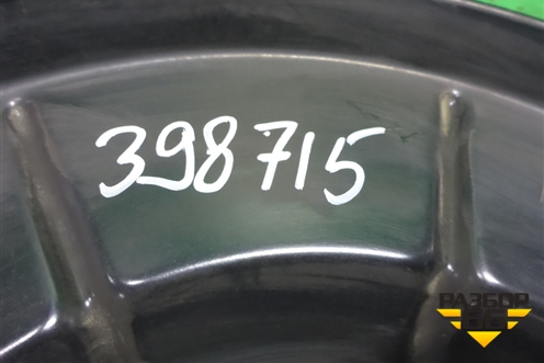 Кожух тормозного диска задний правый (6G912K316AC) для Volvo XC60 с 2008-2017г (ХС60)