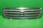 Решетка радиатора (после 2012г до 2015г под камеру) (5311460110) для Toyota Land Cruiser (200) с 2008г (Ленд Крузер)