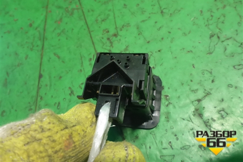 Выключатель пассажирской AIR BAG для Toyota Yaris с 2005-2011г (Ярис)