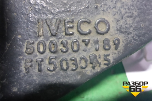 Кронштейн двигателя левый  ( 10.3л F3AE) (передний) (500307189) для Iveco Stralis с 2007г (Стралис)