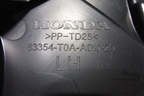 Накладка внутренняя (под задний сиденьем левая) (83354T0AA01020) для Honda CR-V(RM) с 2012г (ЦРВ СРВ)