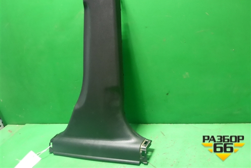Обшивка стойки центральная нижняя правая (84121T0AA0120) для Honda CR-V(RM) с 2012г (ЦРВ СРВ) 
