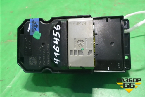 Кнопка стеклоподъёмника (передняя) (35760T1GG01) для Honda CR-V(RM) с 2012г (ЦРВ СРВ) 