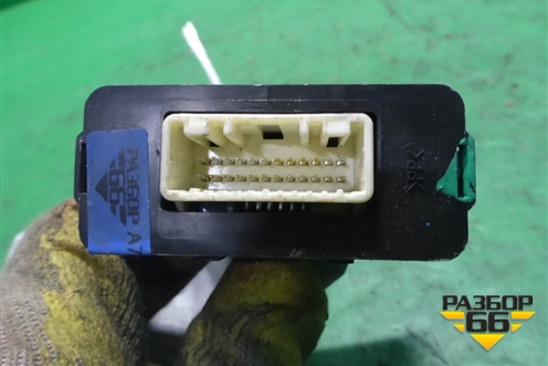 Блок электронный (управления корректора фар) (EH6251225) для Mazda CX 7 с 2006-2012г (СХ7)