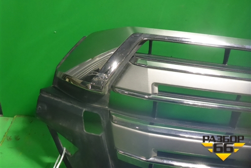 Решетка радиатора (после 2015г не под камеру) (5311460160) для Toyota Land Cruiser (200) с 2008г (Ленд Крузер)