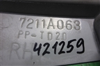 Обшивка стойки центральная верхняя правая (7211A063) для Mitsubishi Lancer-X с 2007г