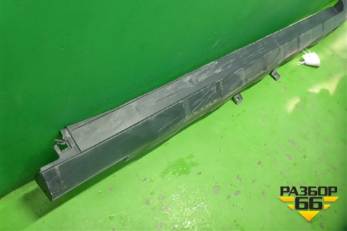 Накладка на порог наружная правая (71800SWTW020M1) для Honda CR-V(RE) с 2006-2012г (ЦРВ СРВ)