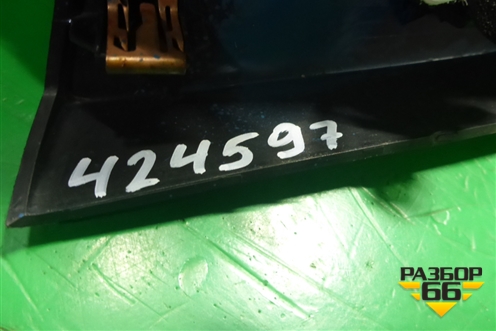 Накладка двери задней правой (уголок) (CN15A254K06ABW) для Ford EcoSport с 2014г (Экоспорт)