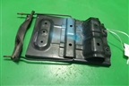 Площадка под аккумулятор (7255065J00) для Suzuki Grand Vitara с 2006г (Гранд Витара)
