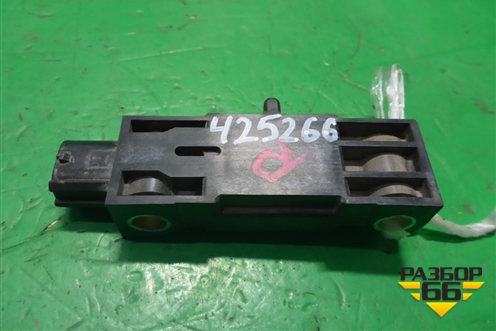 Датчик AIR BAG (3893065J30) для Suzuki Grand Vitara с 2006г (Гранд Витара)