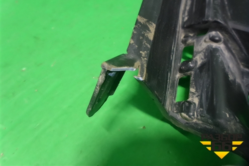 Решетка радиатора (нижняя часть под парктроник до 2019г) (5311248160) для Lexus RX 350 c 2015г (РХ)