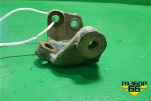 Кронштейн генератора (2.0л J20) (1155065J00) для Suzuki Grand Vitara с 2006г (Гранд Витара)