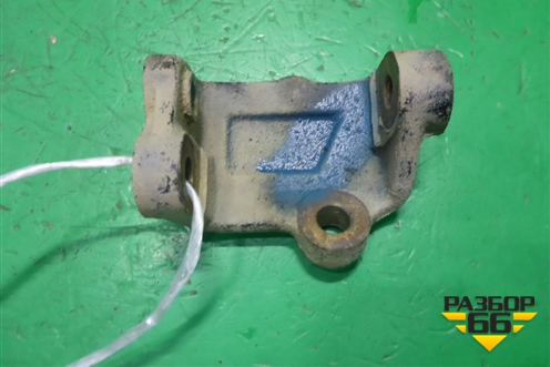 Кронштейн генератора (2.0л J20) (1155065J00) для Suzuki Grand Vitara с 2006г (Гранд Витара)