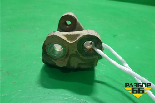 Кронштейн генератора (2.0л J20) (1155065J00) для Suzuki Grand Vitara с 2006г (Гранд Витара)