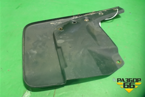 Брызговик передний правый (7662160180) для Toyota Land Cruiser Prado(150) с 2009г (Ленд Крузер Прадо)