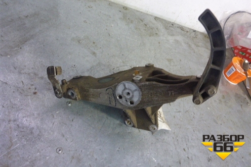 Кронштейн компрессора кондиционера для Fiat Bravo с 2006г (Браво) (46820385)