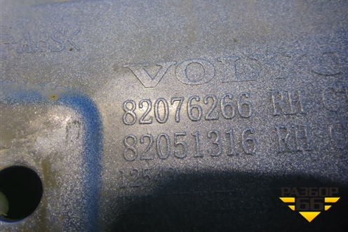 Рамка фары правой  (82076266) для Volvo TRUCK FM с 2001-2013г (ФМ)